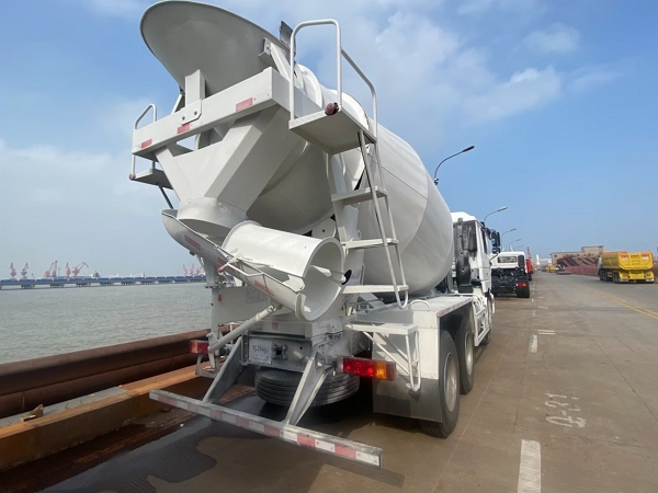Mixer Truck (3).jpg