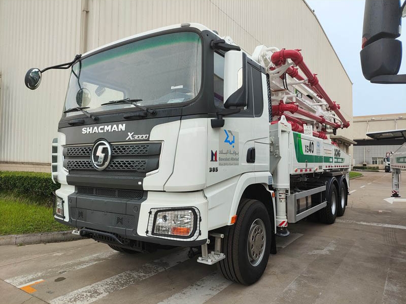 Concrete Pump Truck (2).jpg