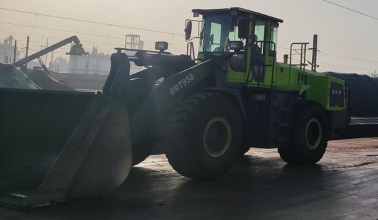 BRETON Electric Wheel Loader (1).jpg