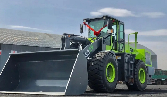 BRETON Electric Wheel Loader (3).jpg