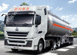 Sinotruk HOWO TH7 Chemical Transport Tractor Truck