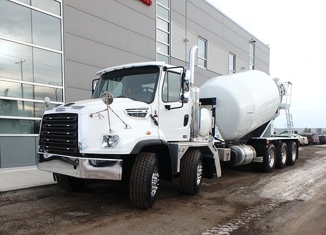 How To Clean Concrete Mixer Truck？